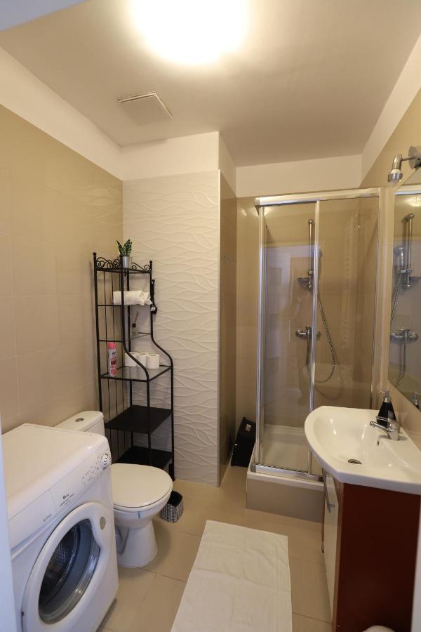 Relaxbox Apartment Красков Екстериор снимка