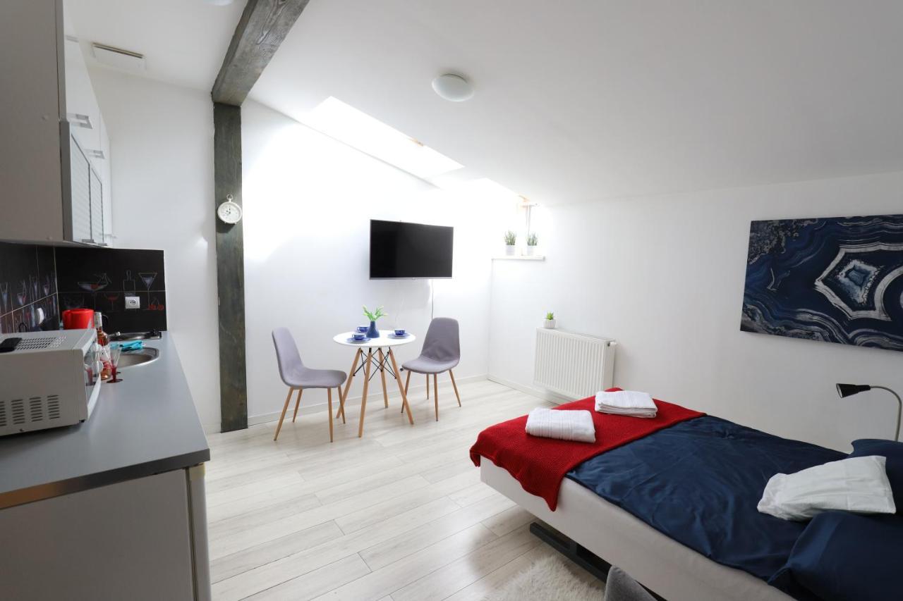 Relaxbox Apartment Красков Екстериор снимка