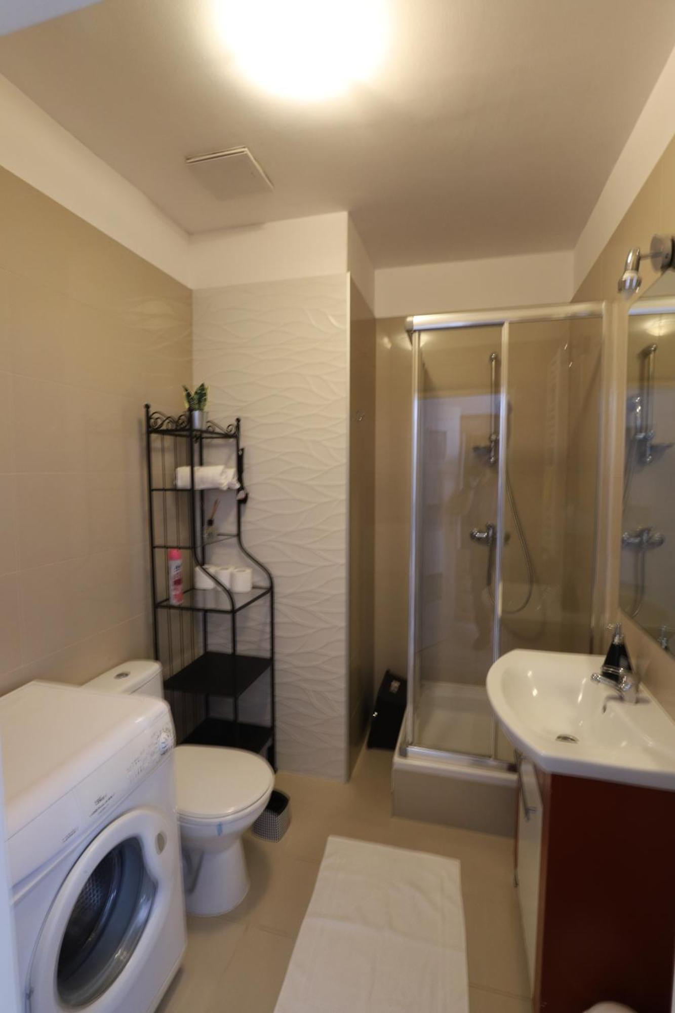 Relaxbox Apartment Красков Екстериор снимка